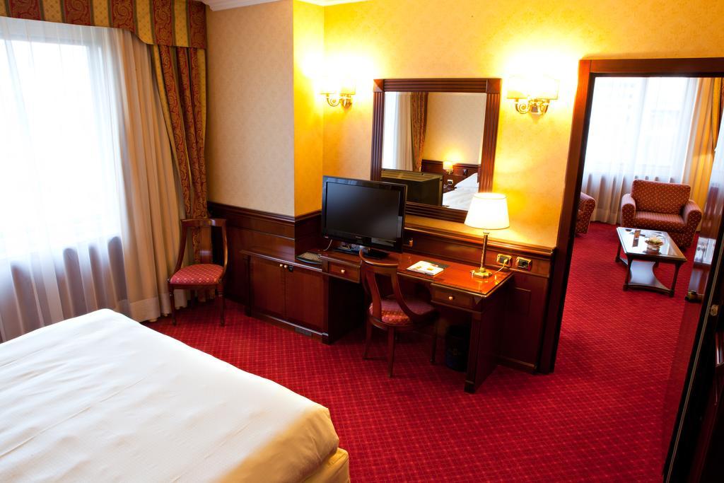 Atahotel Executive Milano Cameră foto